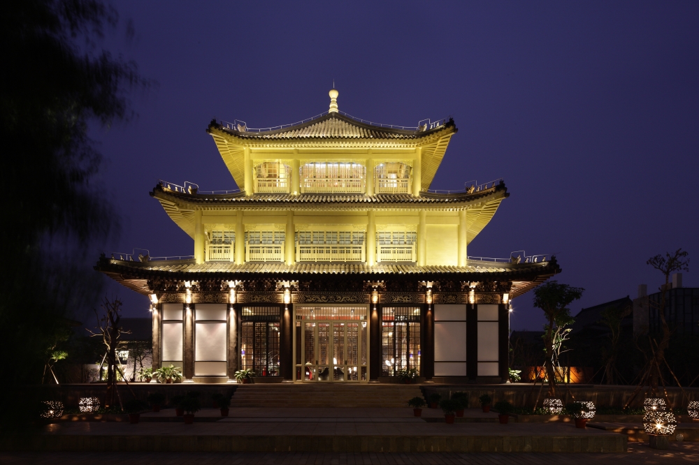 海口鸿洲埃德瑞皇家园林酒店夜景